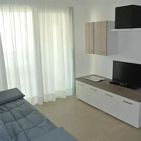 Apartment Comfortable Flat With Spacious Terrace *